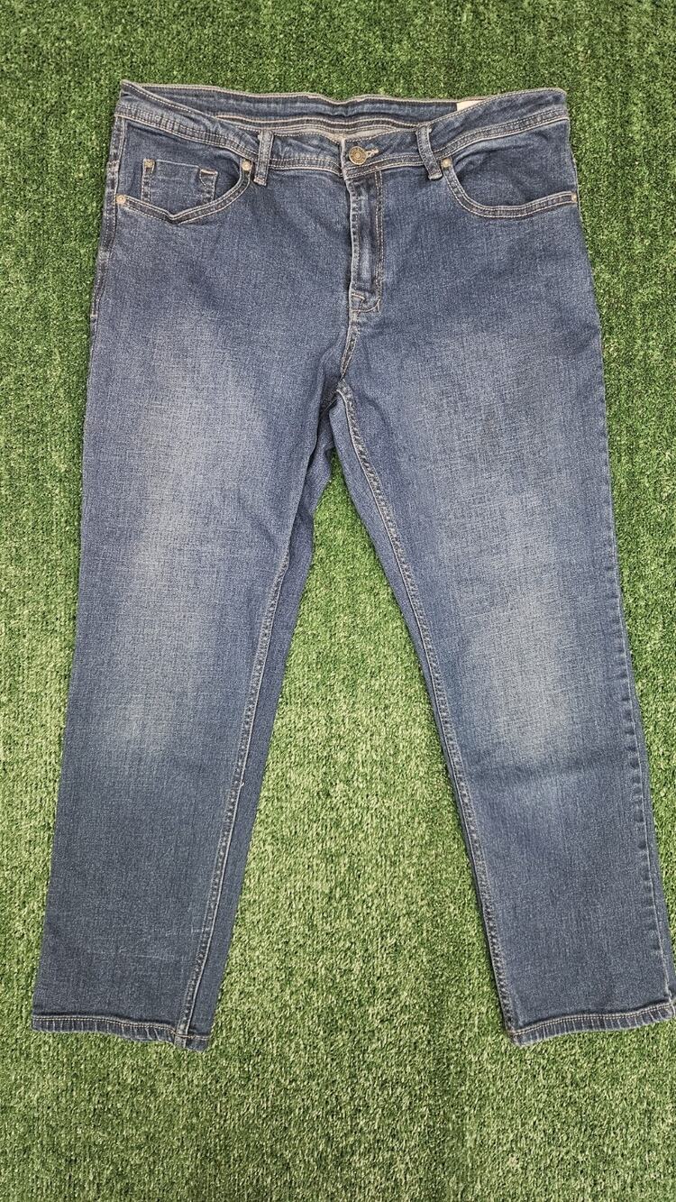 Buffalo David Bitton Jeans Mens Actual Sz 38x30 Denim Jackson Straight Stretch